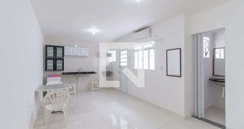 Kitnet / Stúdio para Aluguel - Centro, 1 Quarto,  25 m² - Osasco