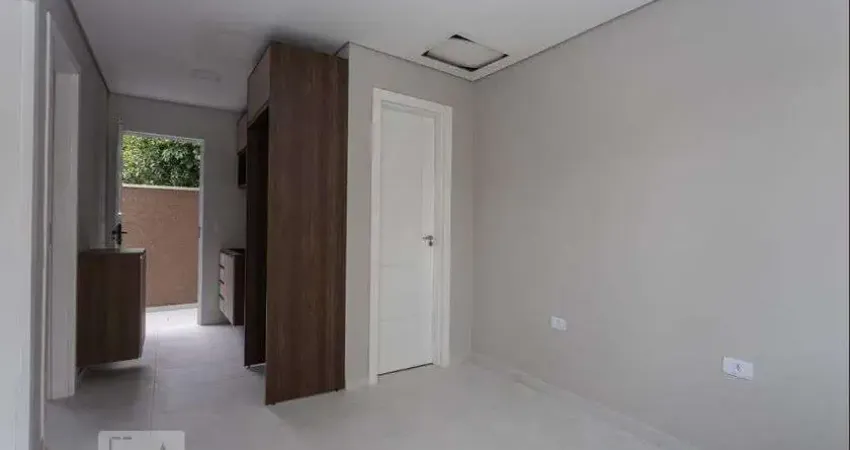 Casa para Aluguel - Barreirinha, 2 Quartos,  54 m² - Curitiba