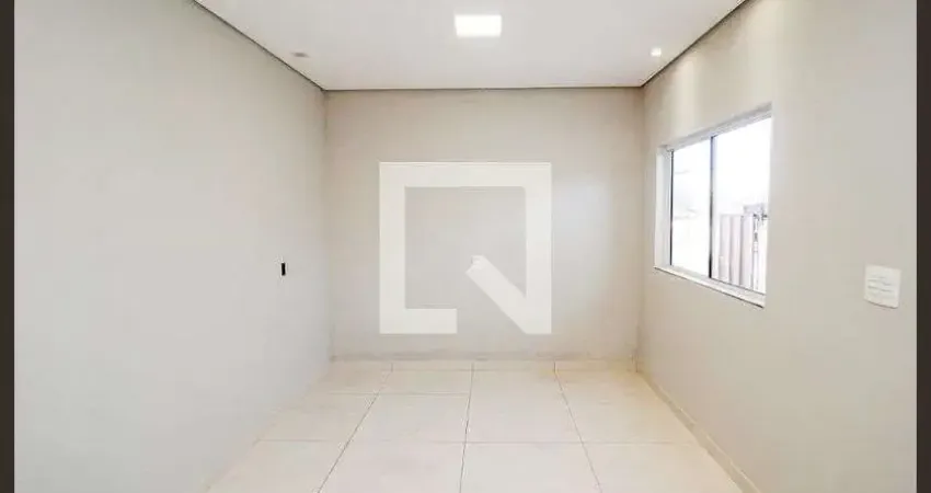 Casa para Aluguel - São Geraldo, 2 Quartos,  60 m² - Belo Horizonte