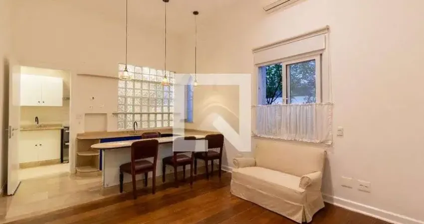 Apartamento para Aluguel - Jardim Paulista, 1 Quarto,  70 m² - São Paulo
