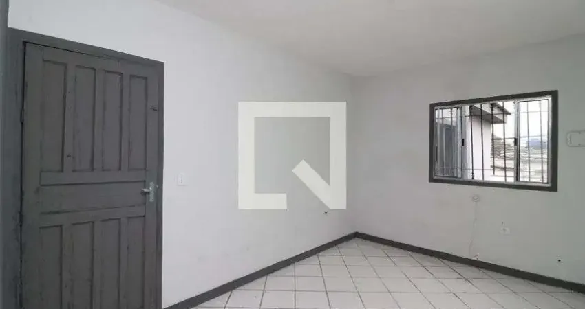 Casa para Aluguel - Picanço, 2 Quartos,  68 m² - Guarulhos