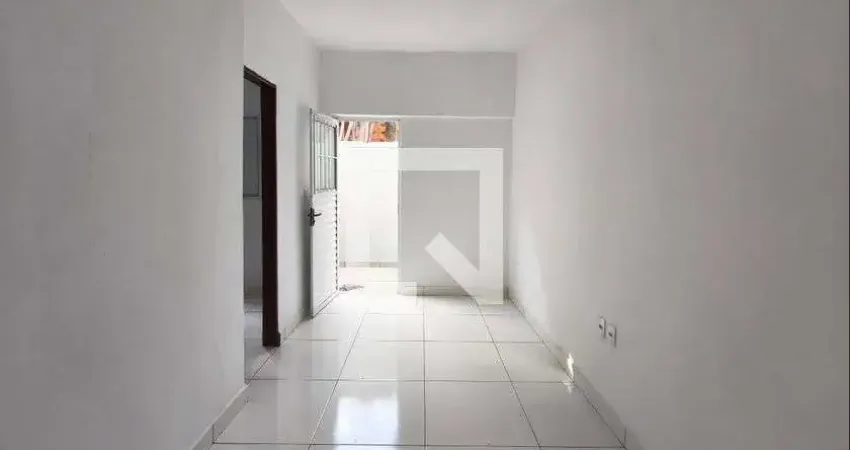 Casa para Aluguel - Jardim Antonio Von Zuben, 1 Quarto,  45 m² - Campinas