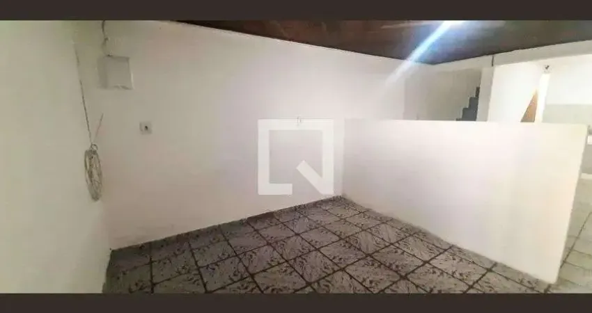 Casa para Aluguel - Quitaúna, 1 Quarto,  70 m² - Osasco