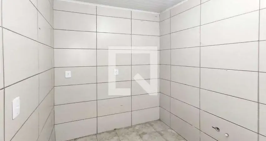 Casa para Aluguel - Feitoria Seller, 2 Quartos,  33 m² - São Leopoldo