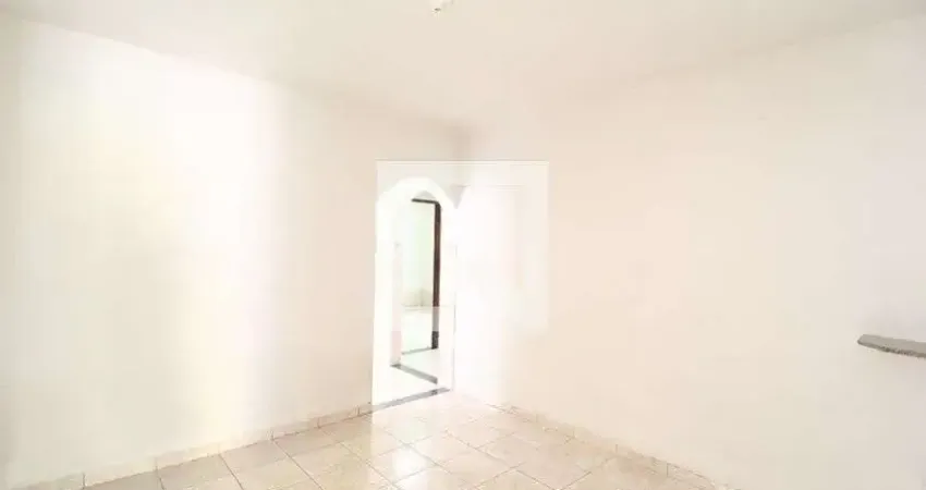Casa para Aluguel - Granada, 3 Quartos,  150 m² - Uberlândia