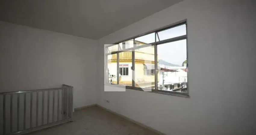 Casa para Aluguel - Oswaldo Cruz, 2 Quartos,  70 m² - Rio de Janeiro