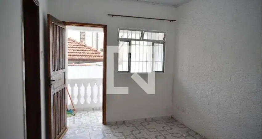 Casa para Aluguel - Vila Assunção, 1 Quarto,  70 m² - Santo André