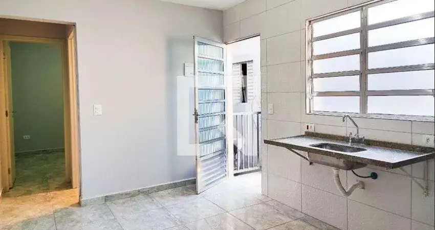 Kitnet / Stúdio para Aluguel - Vila Palmares, 1 Quarto,  30 m² - Santo André