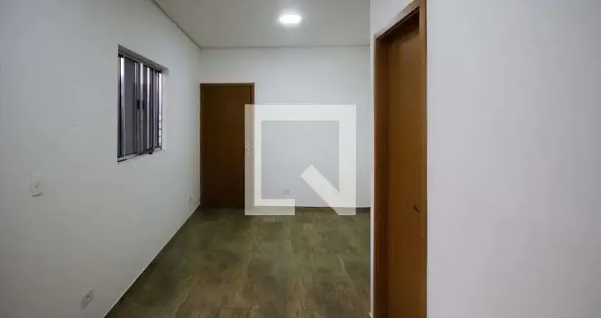 Casa para Aluguel - Sacomã, 2 Quartos,  130 m² - São Paulo