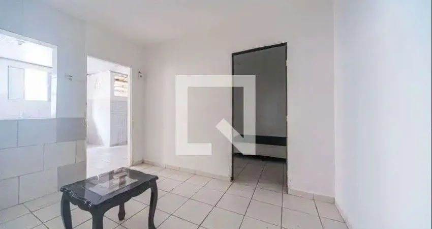 Casa para Aluguel - Jardim Stella, 1 Quarto,  35 m² - Santo André