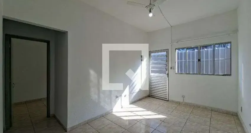Casa / Sobrado em Condomínio para Aluguel - Canto do Forte, 1 Quarto,  40 m² - Praia Grande