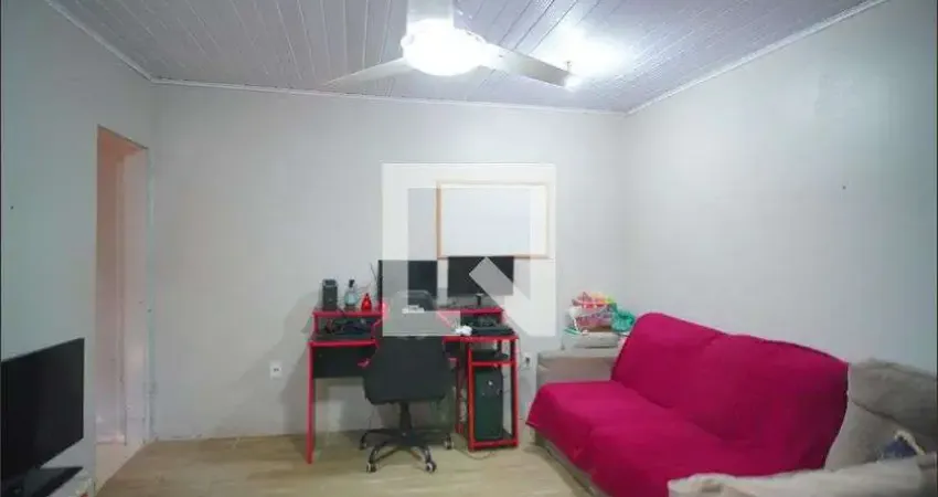 Casa para Aluguel - Bom Jesus, 2 Quartos,  60 m² - Porto Alegre