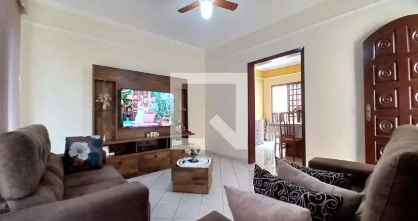 Casa para Aluguel - Parque Fazendinha, 3 Quartos,  137 m² - Campinas