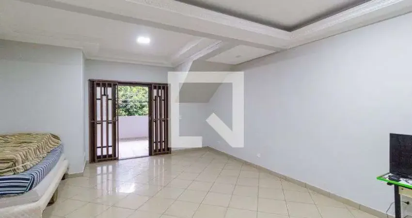 Casa para Aluguel - Jardim das Flores, 3 Quartos,  300 m² - Osasco