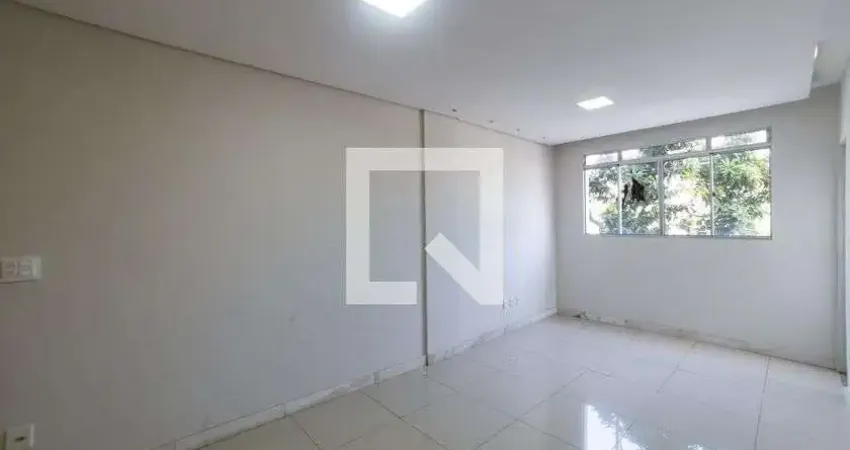 Apartamento para Aluguel - Sagrada Família, 3 Quartos,  70 m² - Belo Horizonte