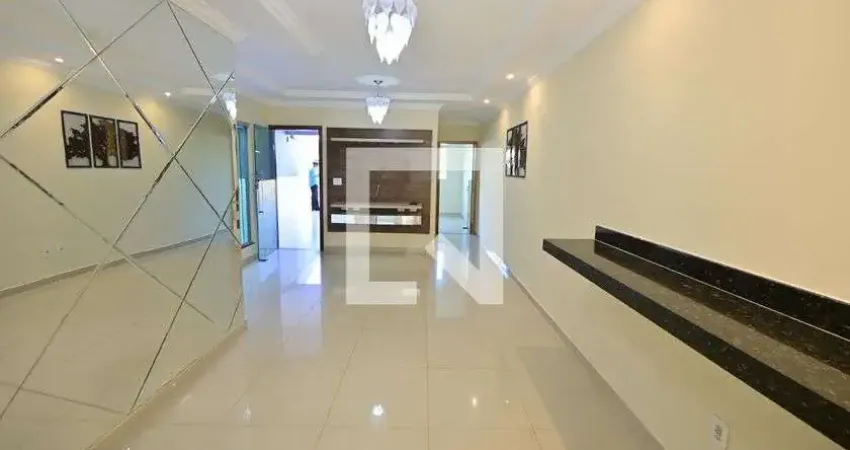 Casa para Aluguel - Residencial Monte Carlo, 3 Quartos,  113 m² - Goiânia