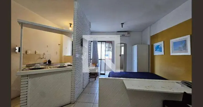 Kitnet / Stúdio para Aluguel - Candeal, 1 Quarto,  30 m² - Salvador