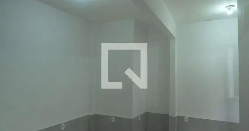 Kitnet / Stúdio para Aluguel - Penha Circular, 1 Quarto,  19 m² - Rio de Janeiro