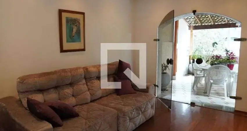 Casa para Aluguel - Sumaré, 3 Quartos,  210 m² - São Paulo