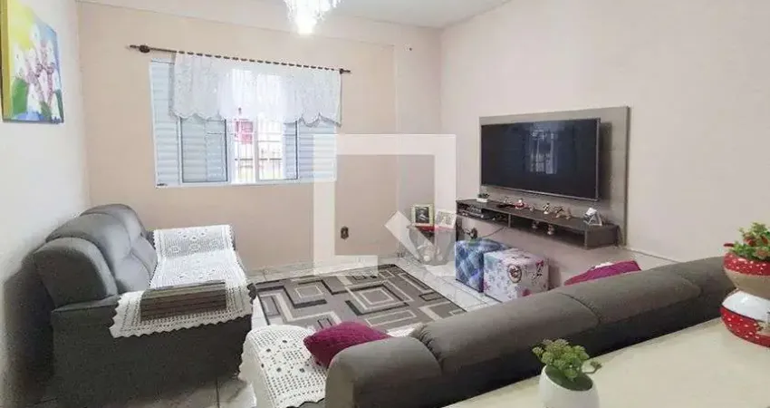 Casa para Aluguel - Centro, 2 Quartos,  58 m² - São Leopoldo