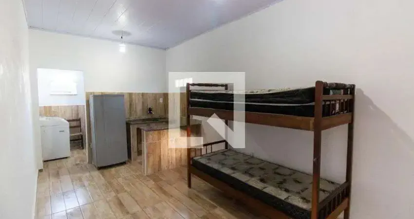 Kitnet / Stúdio para Aluguel - Piratininga, 1 Quarto,  21 m² - Niterói