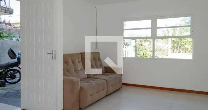 Casa para Aluguel - Ponta das Canas, 3 Quartos,  90 m² - Florianópolis
