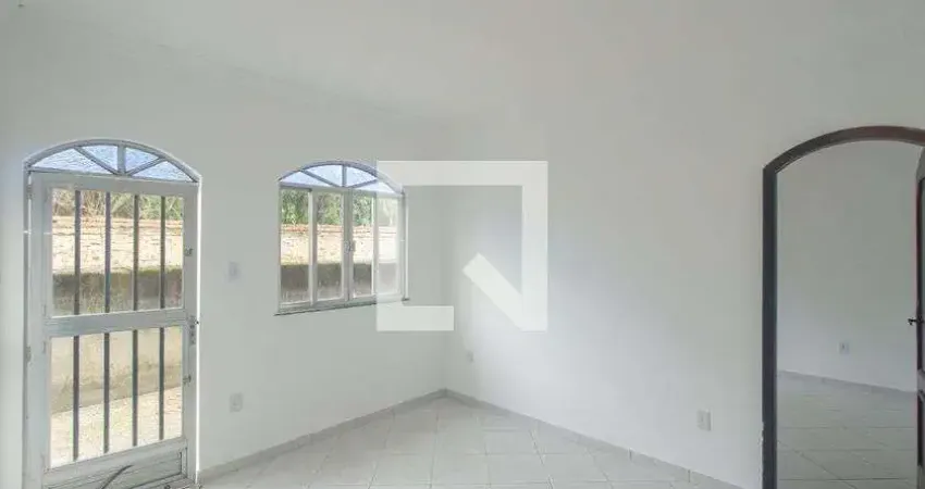 Casa para Aluguel - Campo Grande, 1 Quarto,  80 m² - Rio de Janeiro