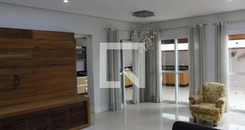 Casa / Sobrado em Condomínio para Aluguel - Jardim Passargada I, 4 Quartos,  180 m² - Cotia
