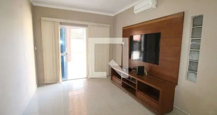 Casa para Aluguel - Conjunto Habitacional Tatetuba, 3 Quartos, 320 m² - São José dos Campos