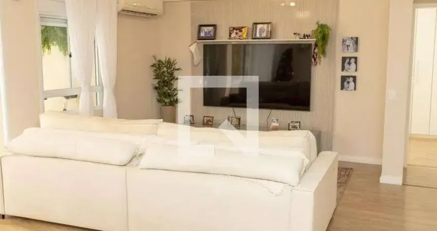 Apartamento para Aluguel - Panamby, 3 Quartos,  140 m² - São Paulo