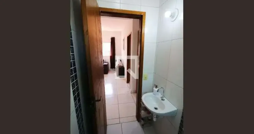 Casa / Sobrado em Condomínio para Aluguel - Aviação, 2 Quartos,  72 m² - Praia Grande