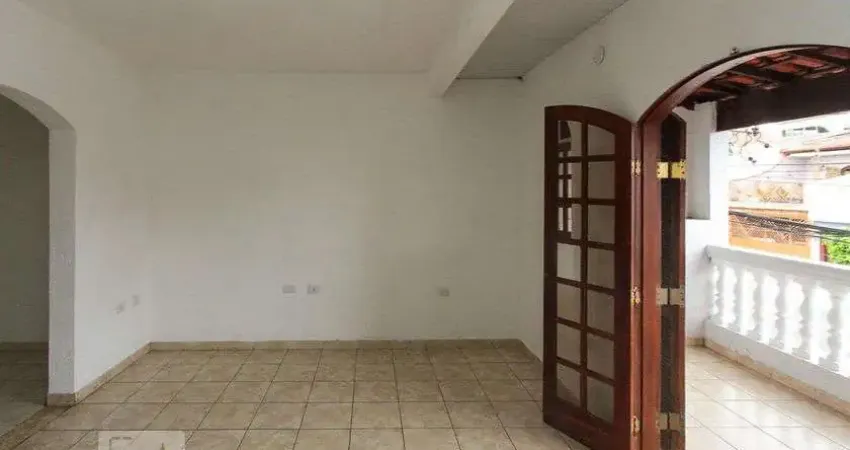 Casa com 2 quartos para alugar na Rua Ministro Apolônio Salles, Sapopemba, São Paulo