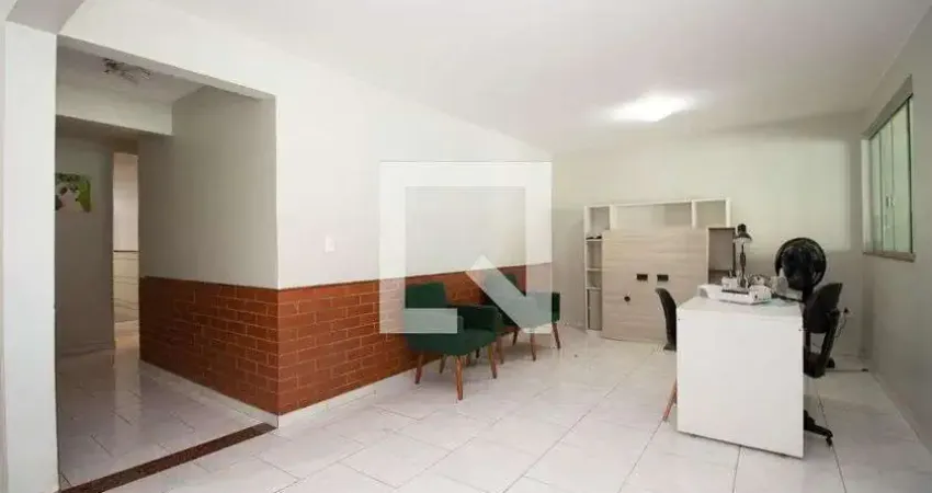 Casa para Aluguel - Guará, 6 Quartos,  400 m² - Brasília