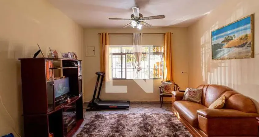 Casa para Aluguel - Vila Curuca, 6 Quartos,  170 m² - São Paulo