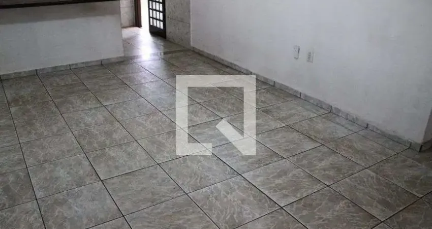 Casa para Aluguel - Setor Faicalville, 3 Quartos,  175 m² - Goiânia