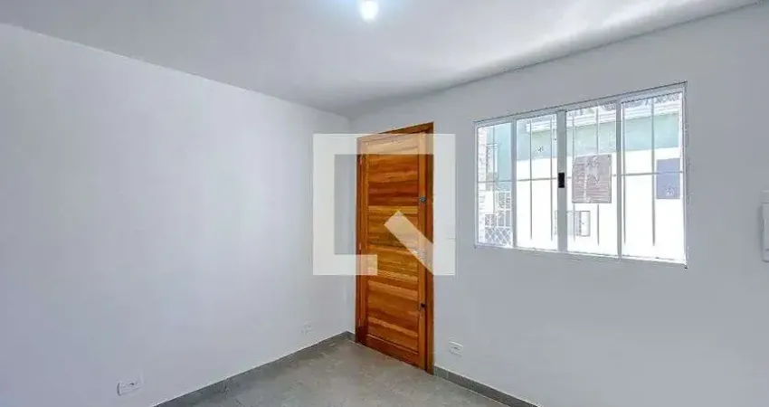 Casa com 2 quartos para alugar na Rua Grandino, Mooca, São Paulo
