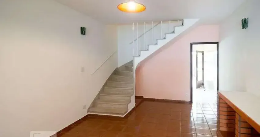 Casa com 2 quartos para alugar na Avenida Jurubatuba, Brooklin, São Paulo
