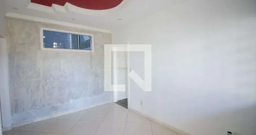 Casa com 3 quartos para alugar na Rua Jandira Chaves Diniz, Alvorada, Contagem
