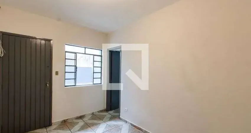 Casa com 1 quarto para alugar na Rua Miguel Garcia, Cangaíba, São Paulo