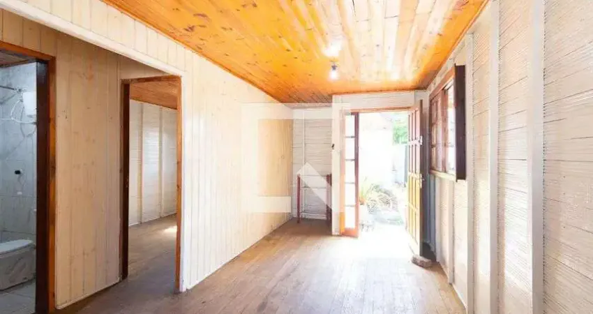 Casa com 2 quartos para alugar na Rua Tamoio, Niterói, Canoas