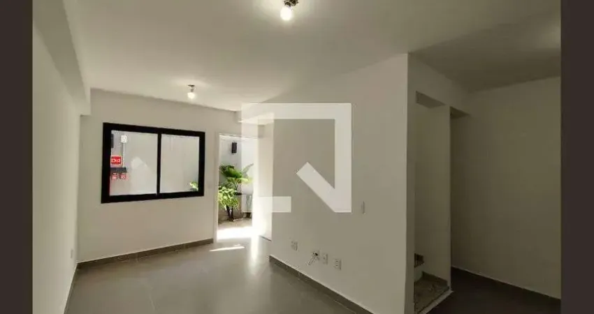 Casa com 2 quartos para alugar na Avenida Lacerda Franco, Aclimação, São Paulo