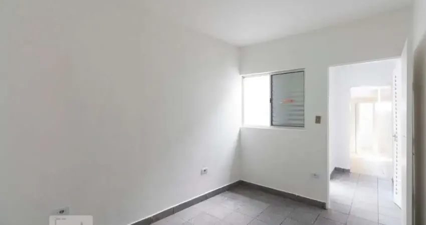 Casa com 1 quarto para alugar na Rua Edgard Pereira, Jabaquara, São Paulo