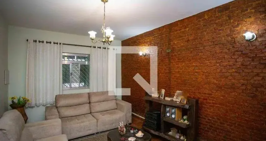 Casa com 3 quartos para alugar na Rua Washington Luiz, Centro, Diadema