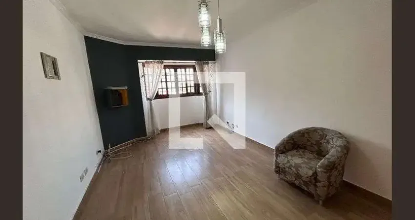 Casa com 3 quartos para alugar na Rua Arminda de Lima, Centro, Guarulhos