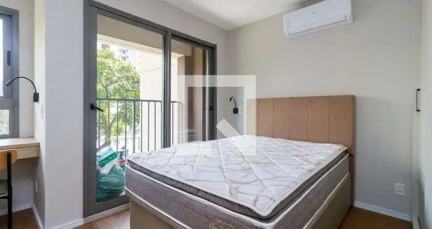 Kitnet / Stúdio para alugar na Rua Tarquínio de Sousa, Campo Belo, São Paulo