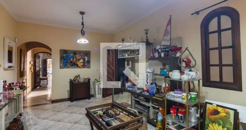 Casa com 3 quartos para alugar na Avenida Dona Blandina Ignez Júlio, Jaguaribe, Osasco