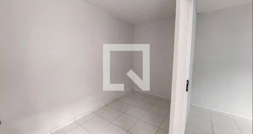Casa para aluguel - parque maria helena, 1 quarto, 33 m² - suzano