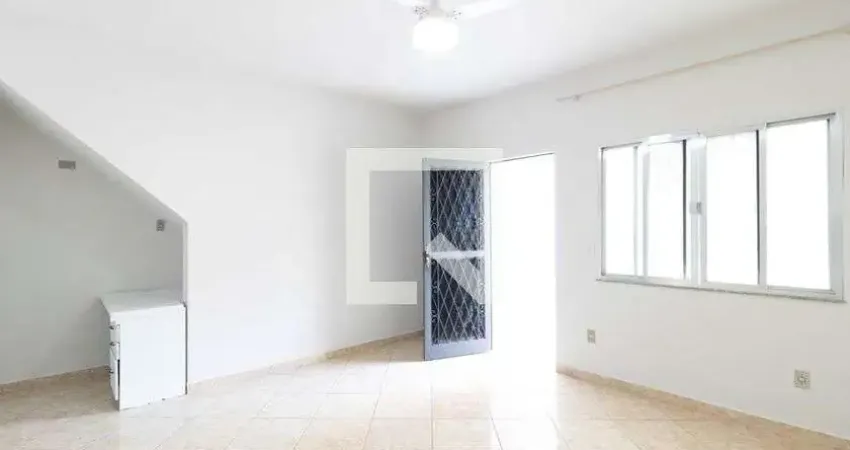 Casa com 1 quarto para alugar na Rua Guaju, Méier, Rio de Janeiro