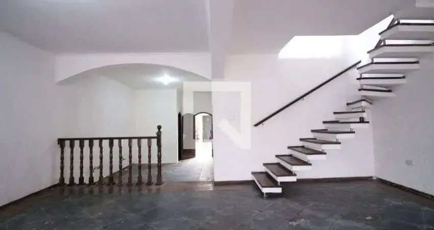 Casa com 4 quartos para alugar na Rua Nelson de Oliveira, Sapopemba, São Paulo