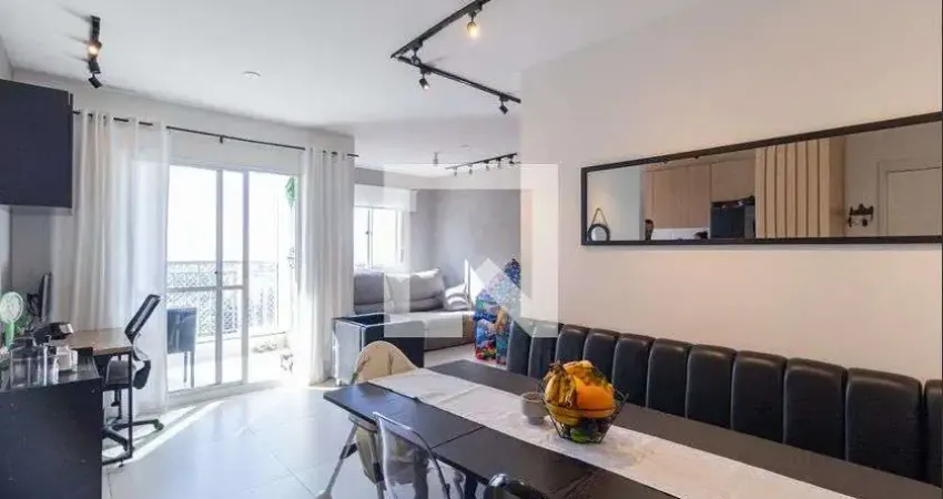 Apartamento com 2 quartos para alugar na Avenida Manoel Pedro Pimentel, Centro, Osasco